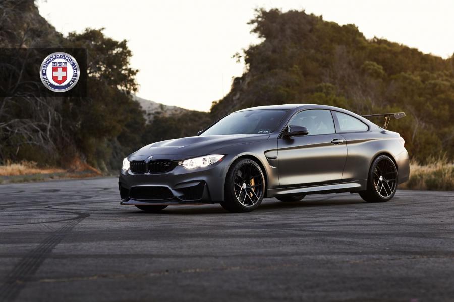  BMW M4 GTS on HRE Wheels (R101 LW) 2017 года  (фото 2 из 10)